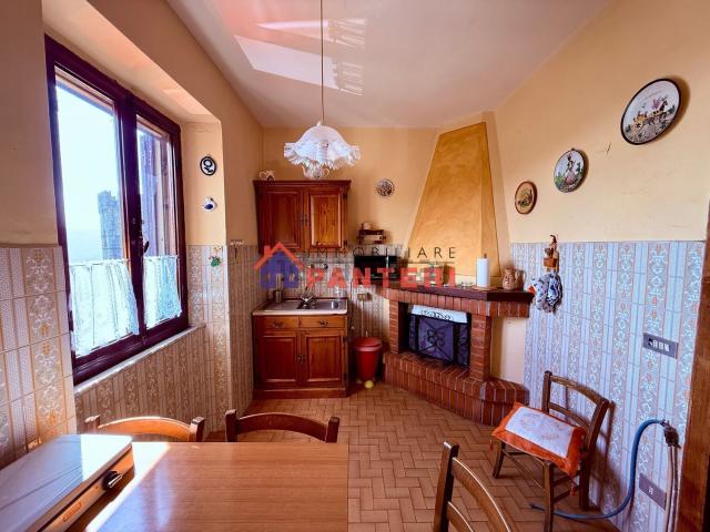 Casa in vendita a Ponte di Sorana, Uzzano E Castello