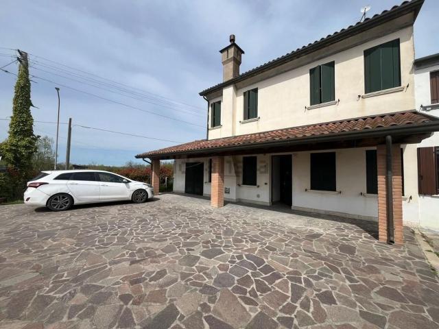 Casa in vendita a Villaggio Norge Polesine, Rosolina