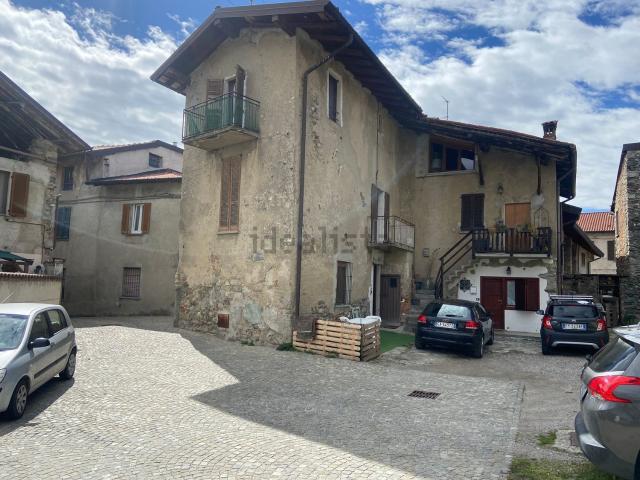 Casa in vendita a Parzano, Orsenigo