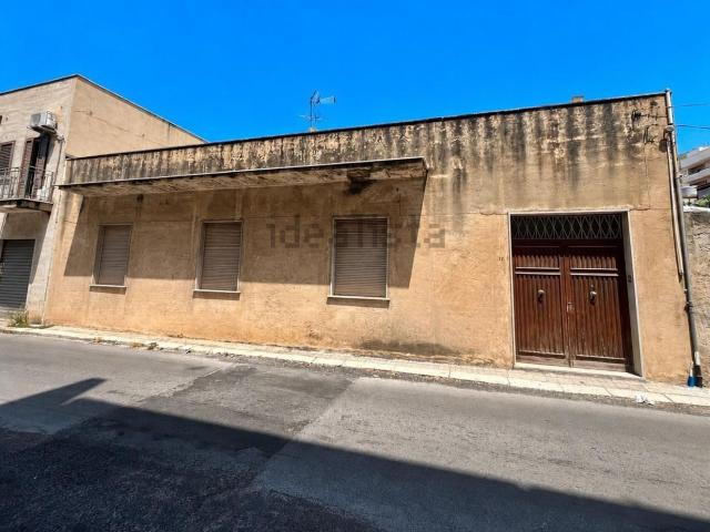 Casa in vendita a Trapani, Sicilia