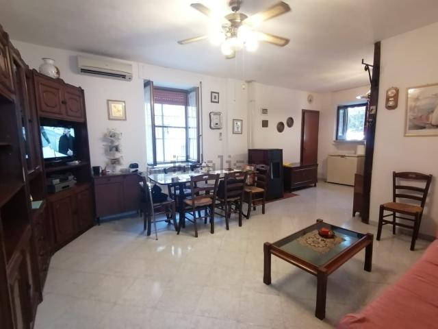 Casa in vendita a Sapri, Campania