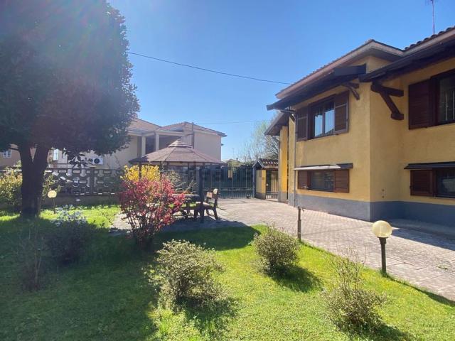 Casa in vendita a Piccolini, Vigevano