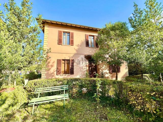 Casa in vendita a Spoleto, Umbria