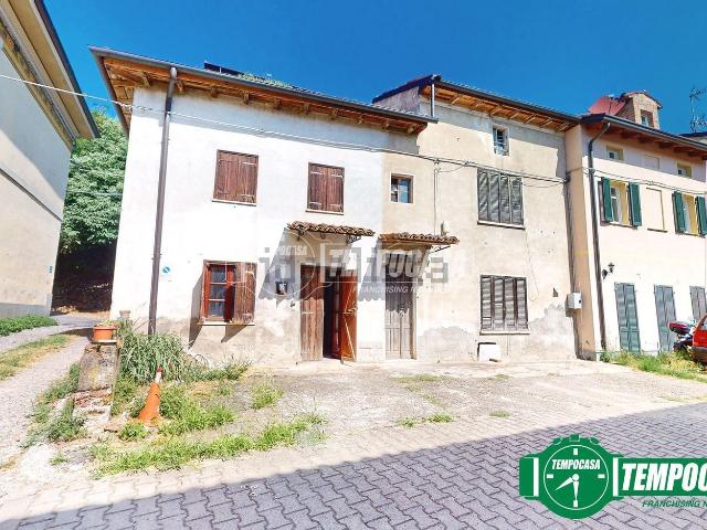 Casa in vendita a Piemonte, Alessandria