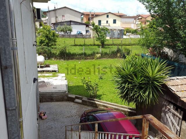 Casa in vendita a Valle Mazzone, Roma Capitale