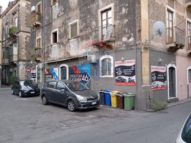Casa in vendita a Centro storico, Catania