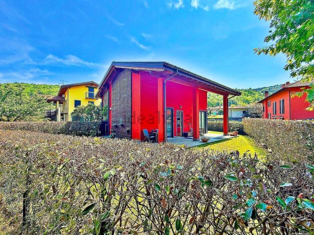 Casa in vendita a Santa Fe, Sesto Calende