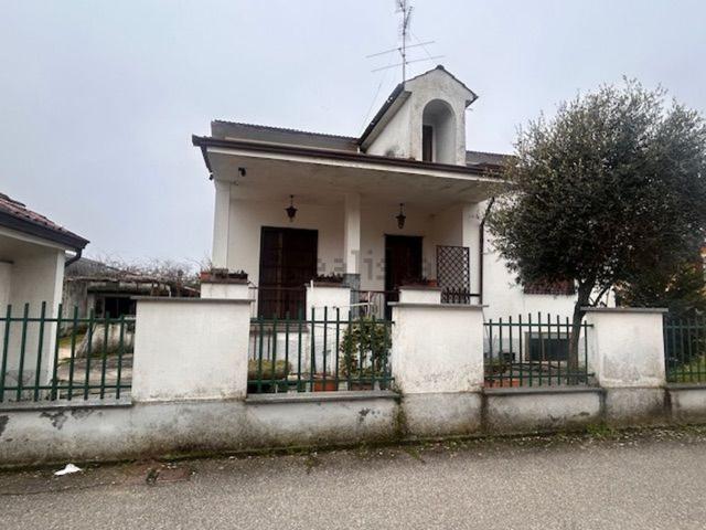 Casa in vendita a Fogliano, Vigevano