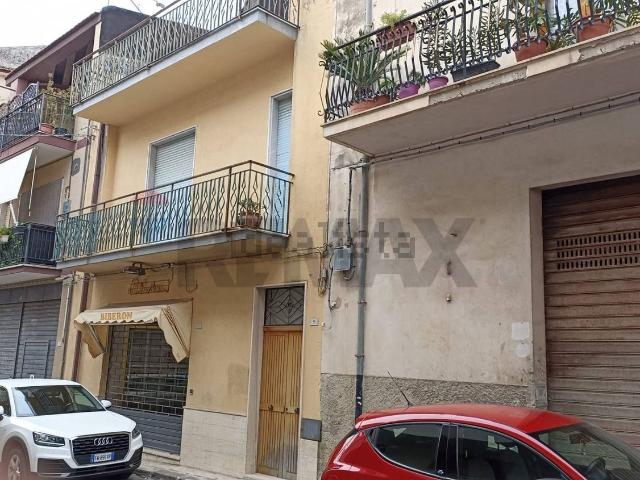 Casa in vendita a Giarratana, Sicilia