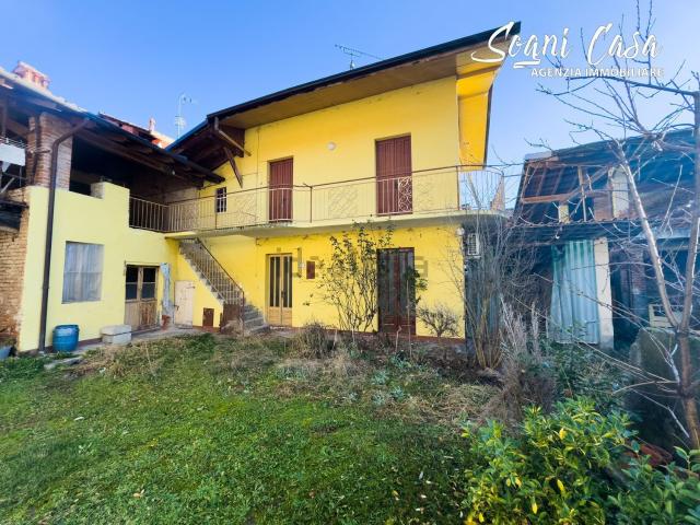 Casa in vendita a Arbora, Piemonte