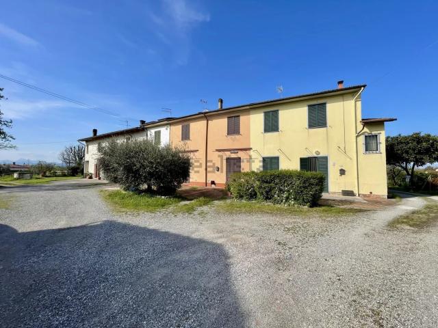 Casa in vendita a Fabbri, Altopascio