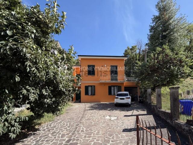 Casa in vendita a Salsomaggiore Terme, Parma