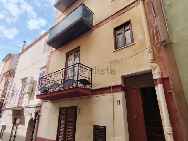 Casa in vendita a Montelepre, Sicilia