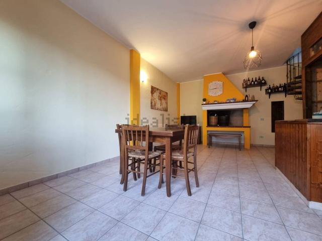 Casa in vendita a Nuxis, Sardigna/Sardegna