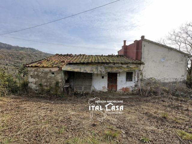 Casa in vendita a Montevettolini