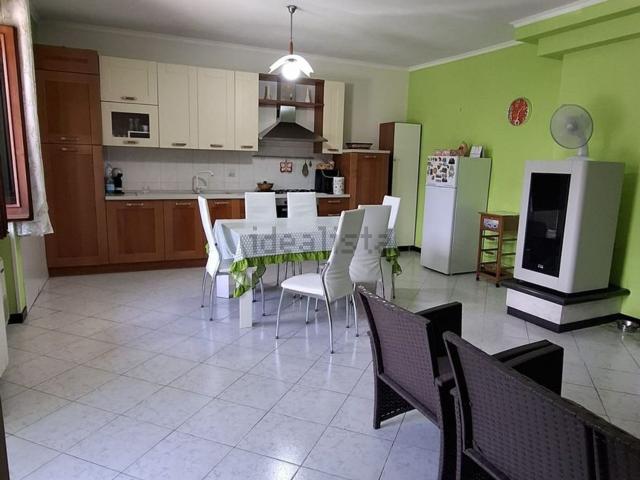Casa in vendita a Ferentino, Lazio