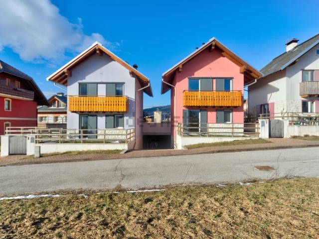 Casa in vendita a Canove Di Roana, Veneto