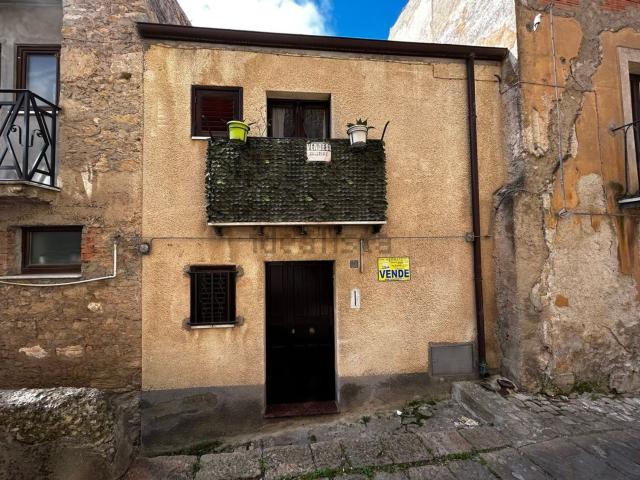 Casa in vendita a Gangi, Sicilia