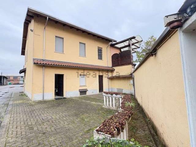 Casa in vendita a Piemonte, Novara