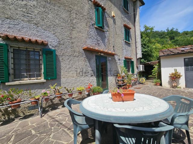 Casa in vendita a Campiglio, Pistoia