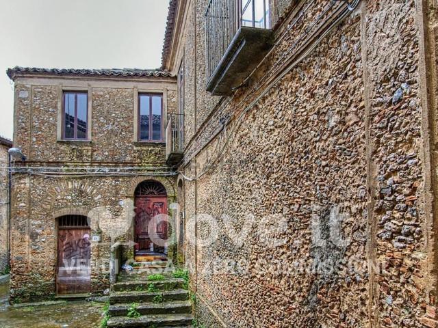 Casa in vendita a Calabria, Catanzaro