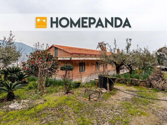 Casa in vendita a Salerno, Campania