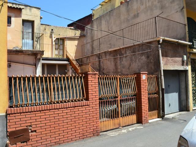 Casa in vendita a San Giovanni La Punta, Sicilia