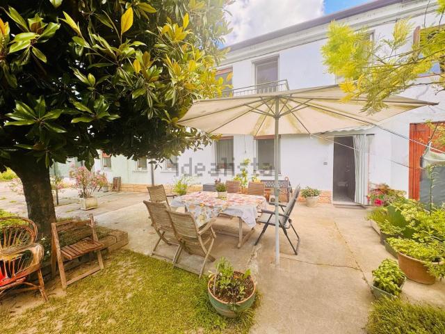 Casa in vendita a Legnago, Veneto
