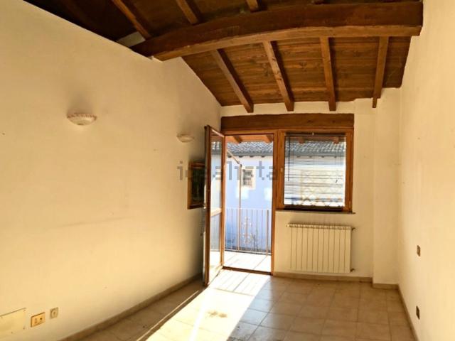 Casa in vendita a Tornaco, Novara