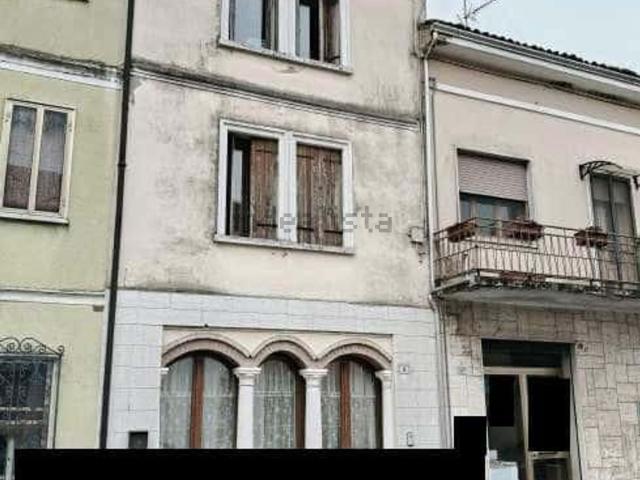 Casa in vendita a Melara, Rovigo