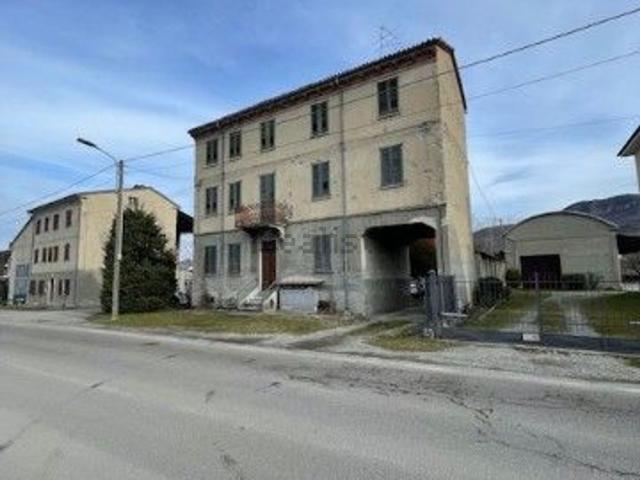 Casa in vendita a Piemonte, Alessandria
