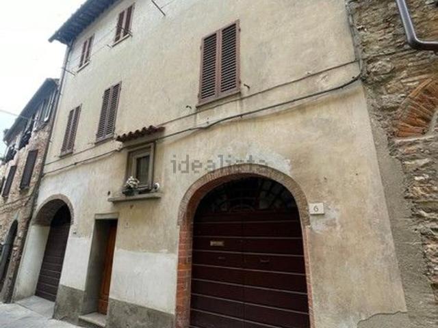 Casa in vendita a Lucignano, Toscana