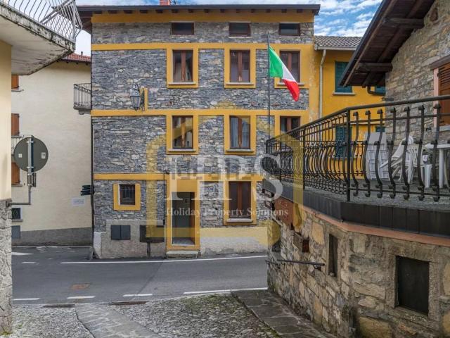 Casa in vendita a Centro Valle Intelvi, Casasco D'intelvi