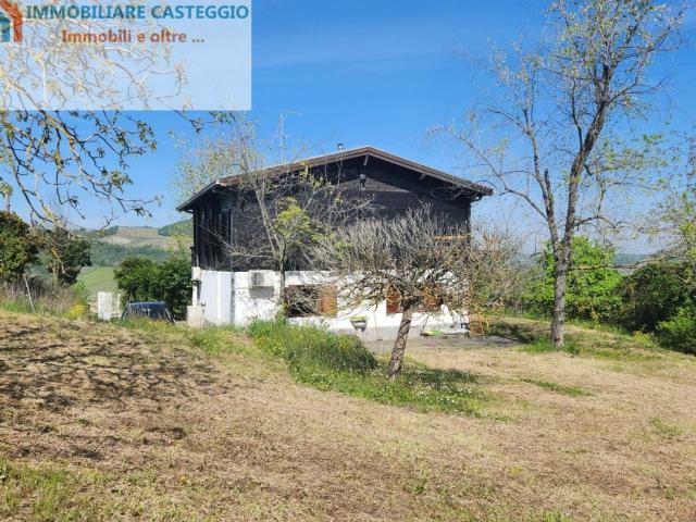 Casa in vendita a Borgoratto Mormorolo, Lombardia