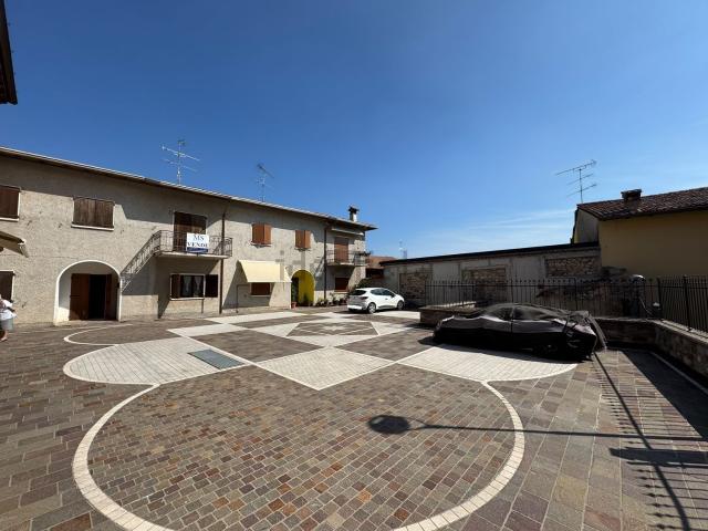 Casa in vendita a Soiano del Lago, Brescia