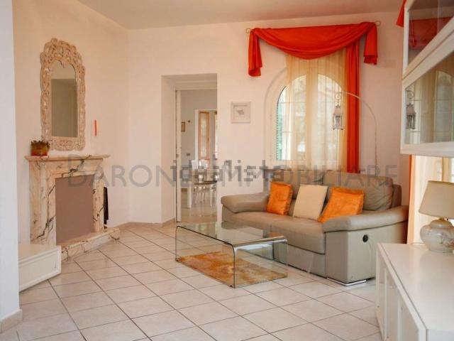 Casa in vendita a Fabbrica, Carrara