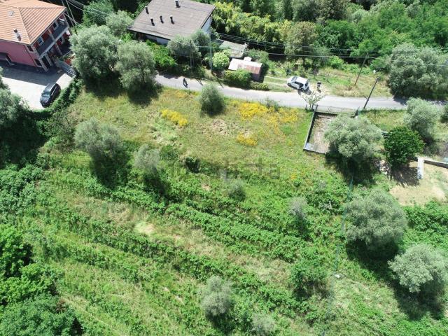 Casa in vendita a Follo, Liguria