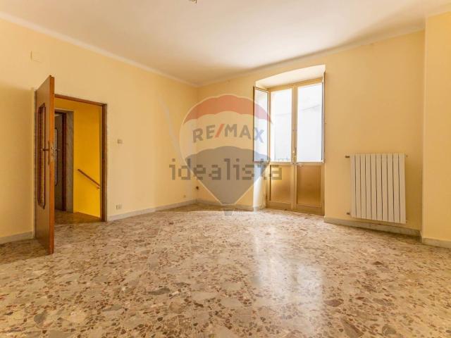 Casa in vendita a Puglia, Bari