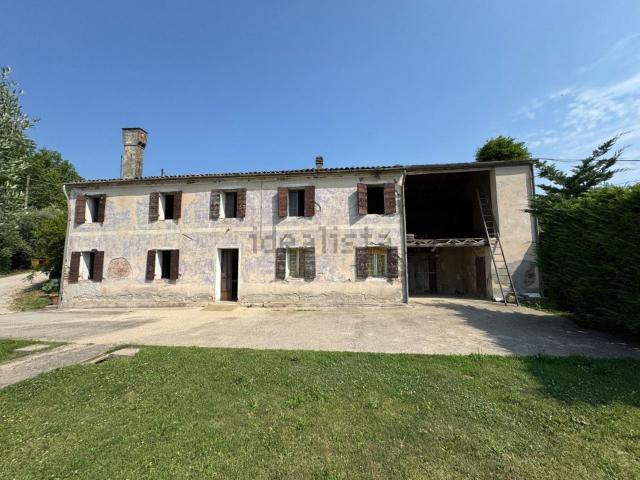 Casa in vendita a Baone, Veneto