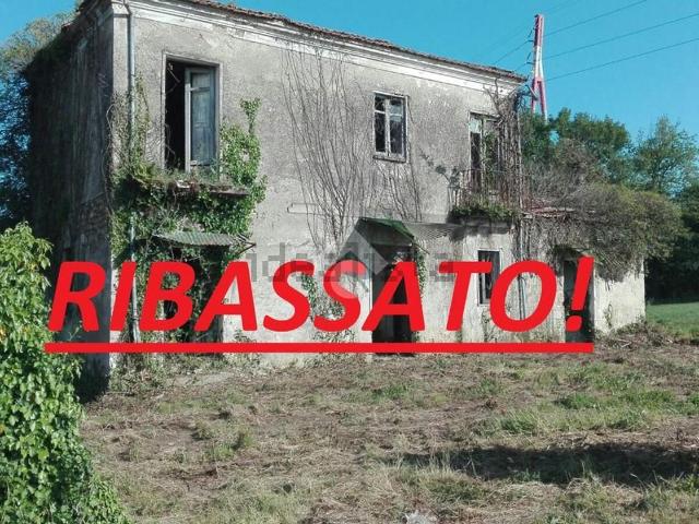 Casa in vendita a Pignataro Interamna, Lazio