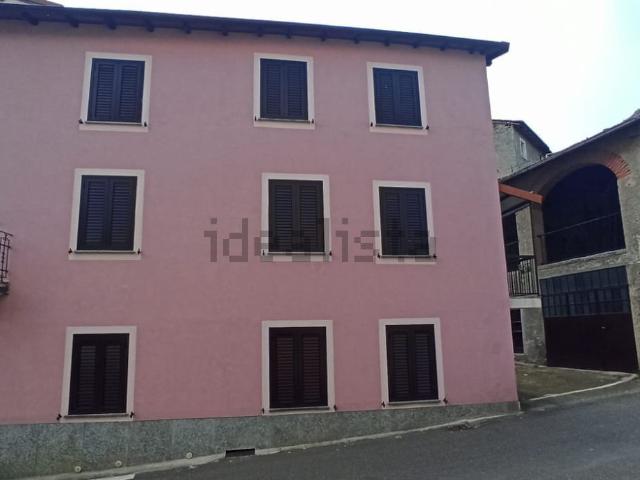 Casa in vendita a Spessa, Piemonte