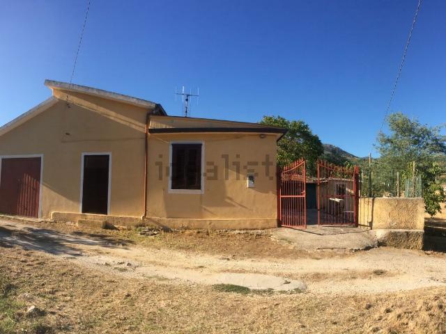 Casa in vendita a Muro Lucano, Basilicata