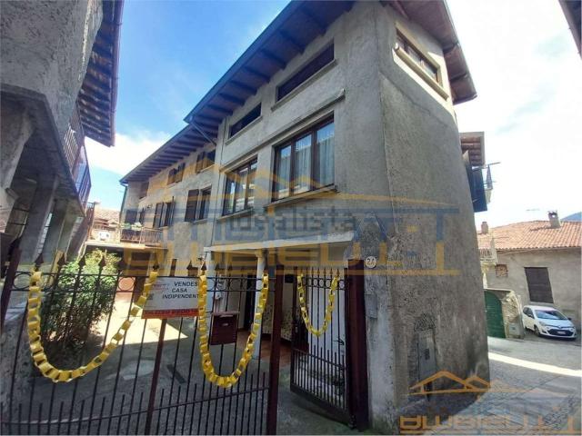 Casa in vendita a Bianzano, Lombardia
