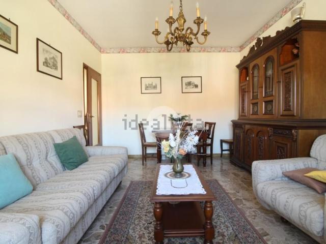 Casa in vendita a Cinzano, Piemonte