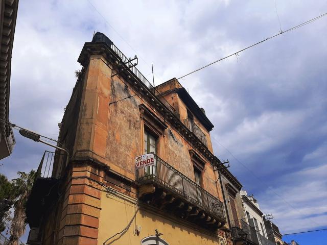 Casa in vendita a Giarre, Sicilia