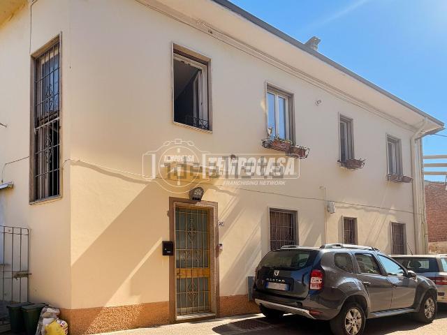 Casa in vendita a Crespiatica, Lombardia