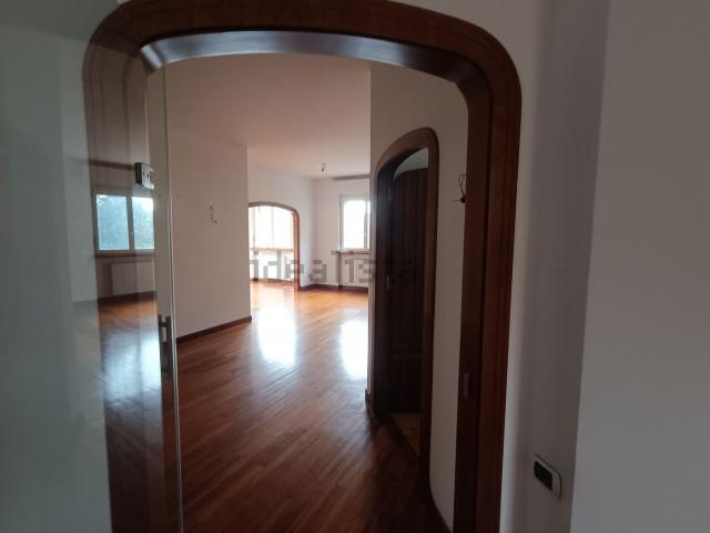 Casa in vendita a Marche, Ancona