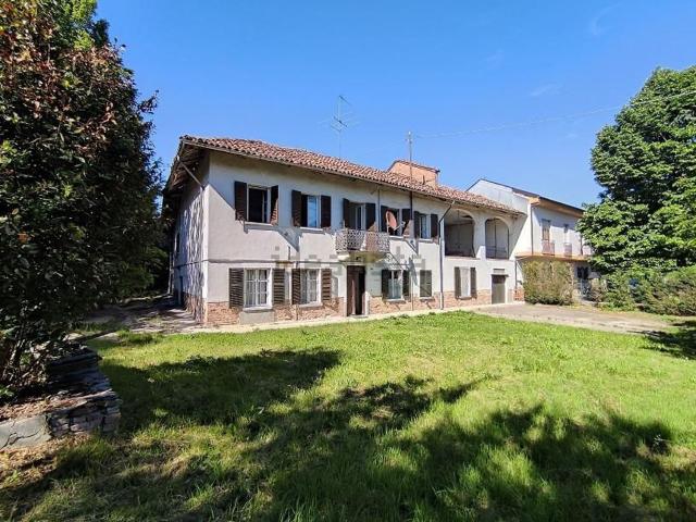 Casa in vendita a Piemonte, Asti
