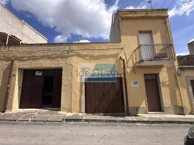 Casa in vendita a Noto, Sicilia