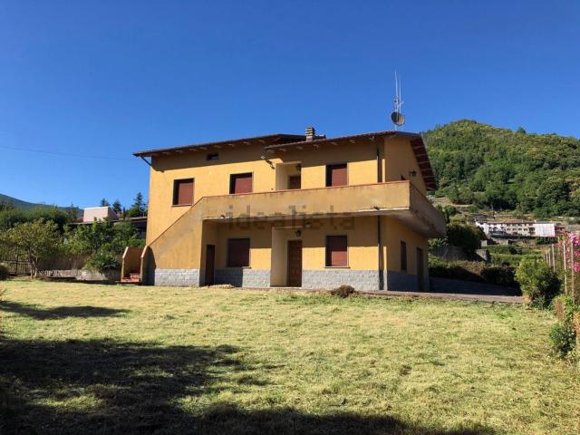 Casa in vendita a Unione Comuni Garfagnana, Sillano